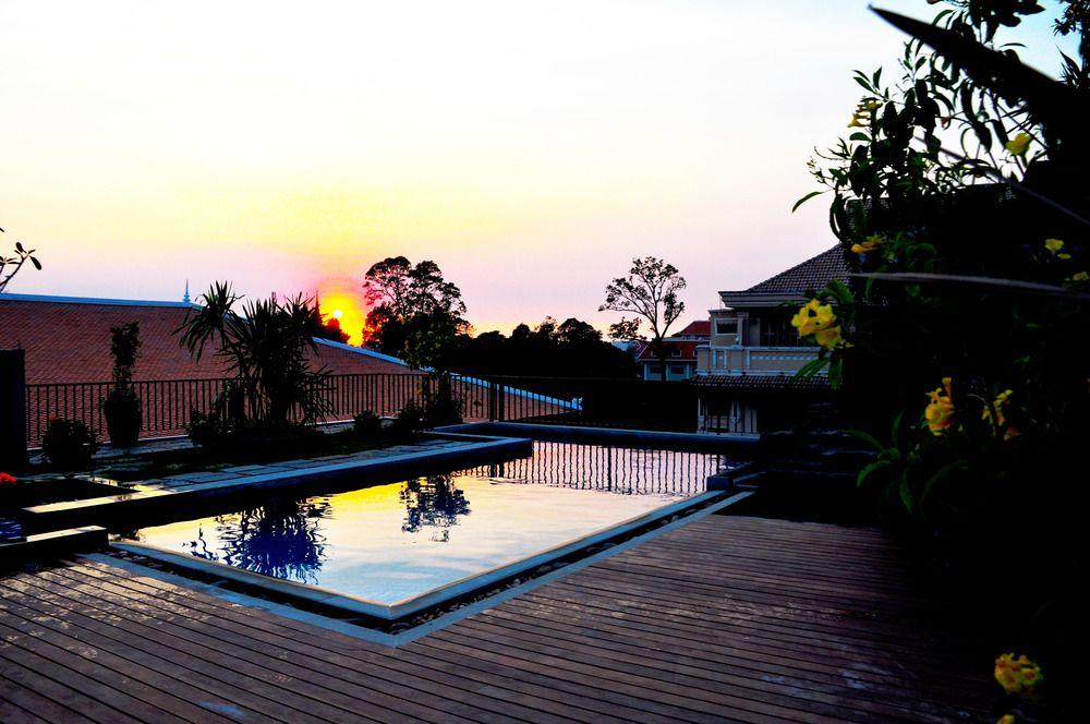 Sun Inns Hotel Siem Reap Exterior photo
