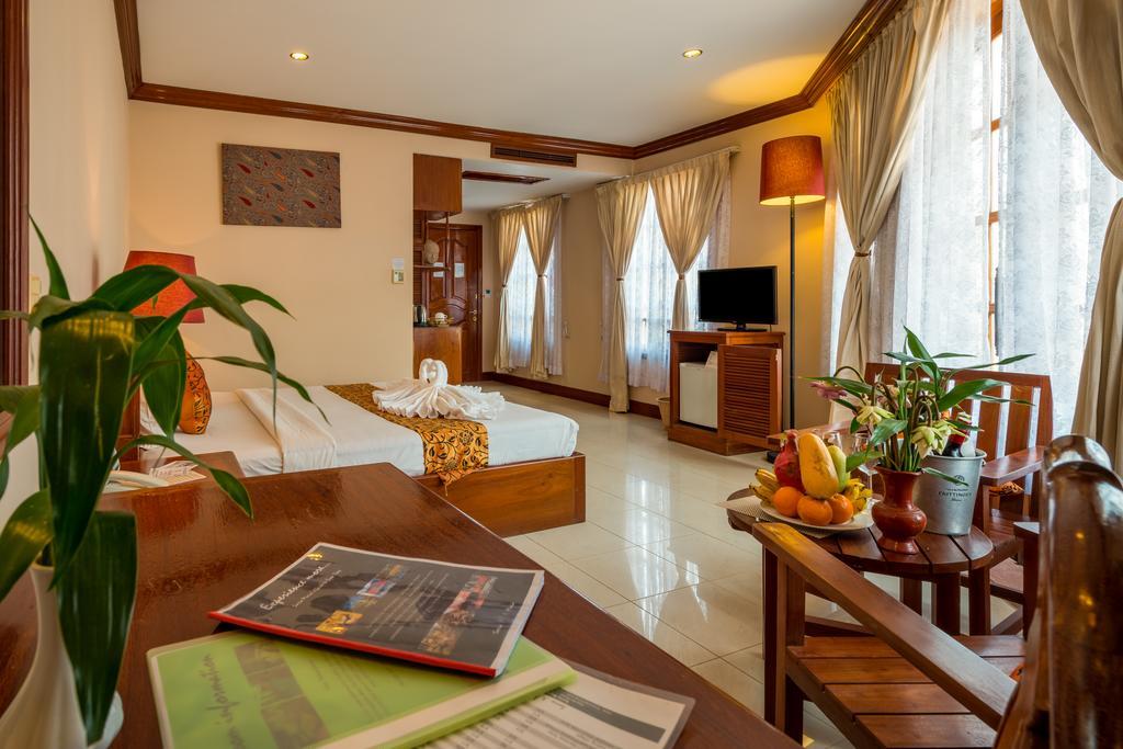 Sun Inns Hotel Siem Reap Exterior photo