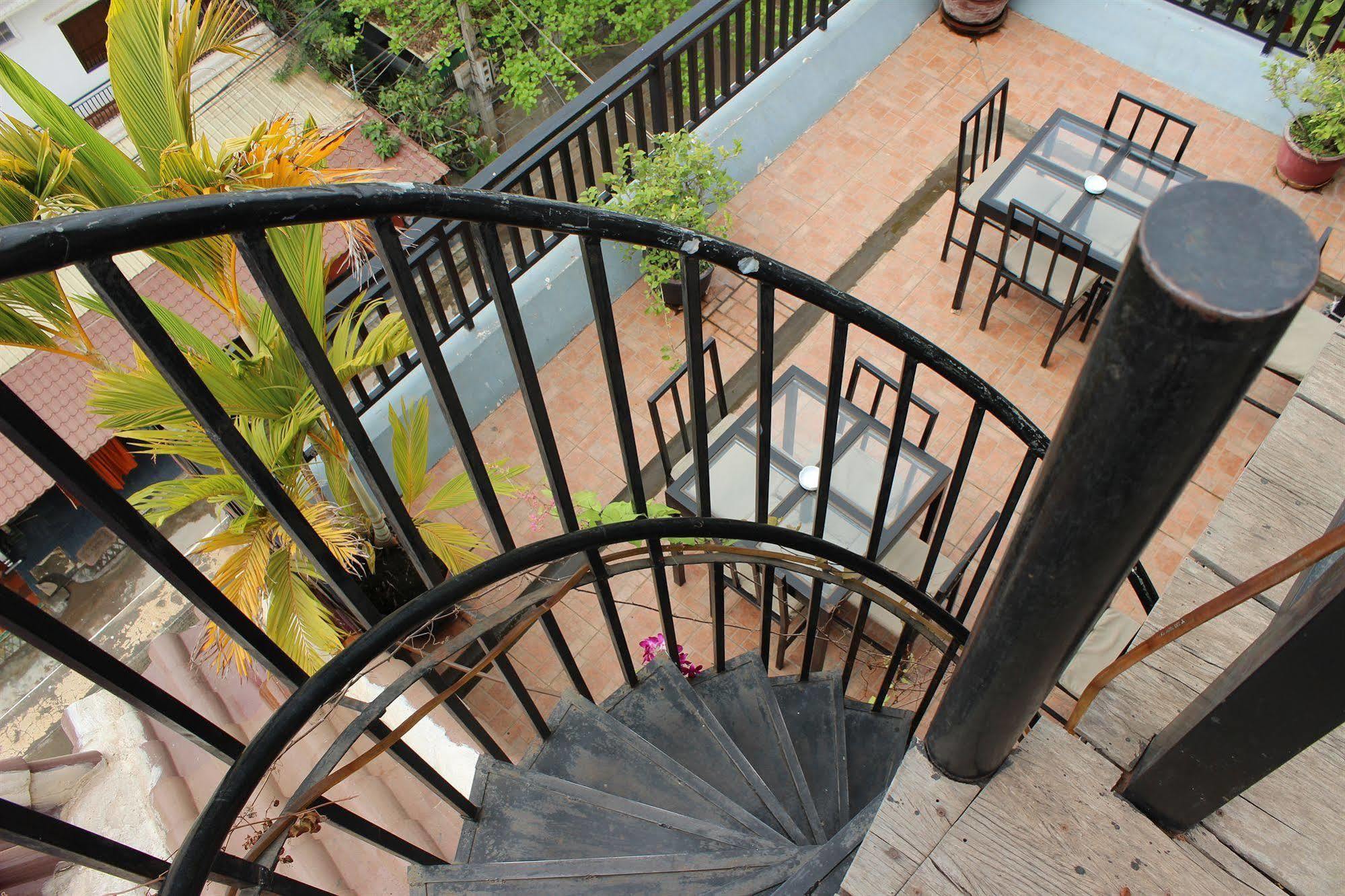 Sun Inns Hotel Siem Reap Exterior photo